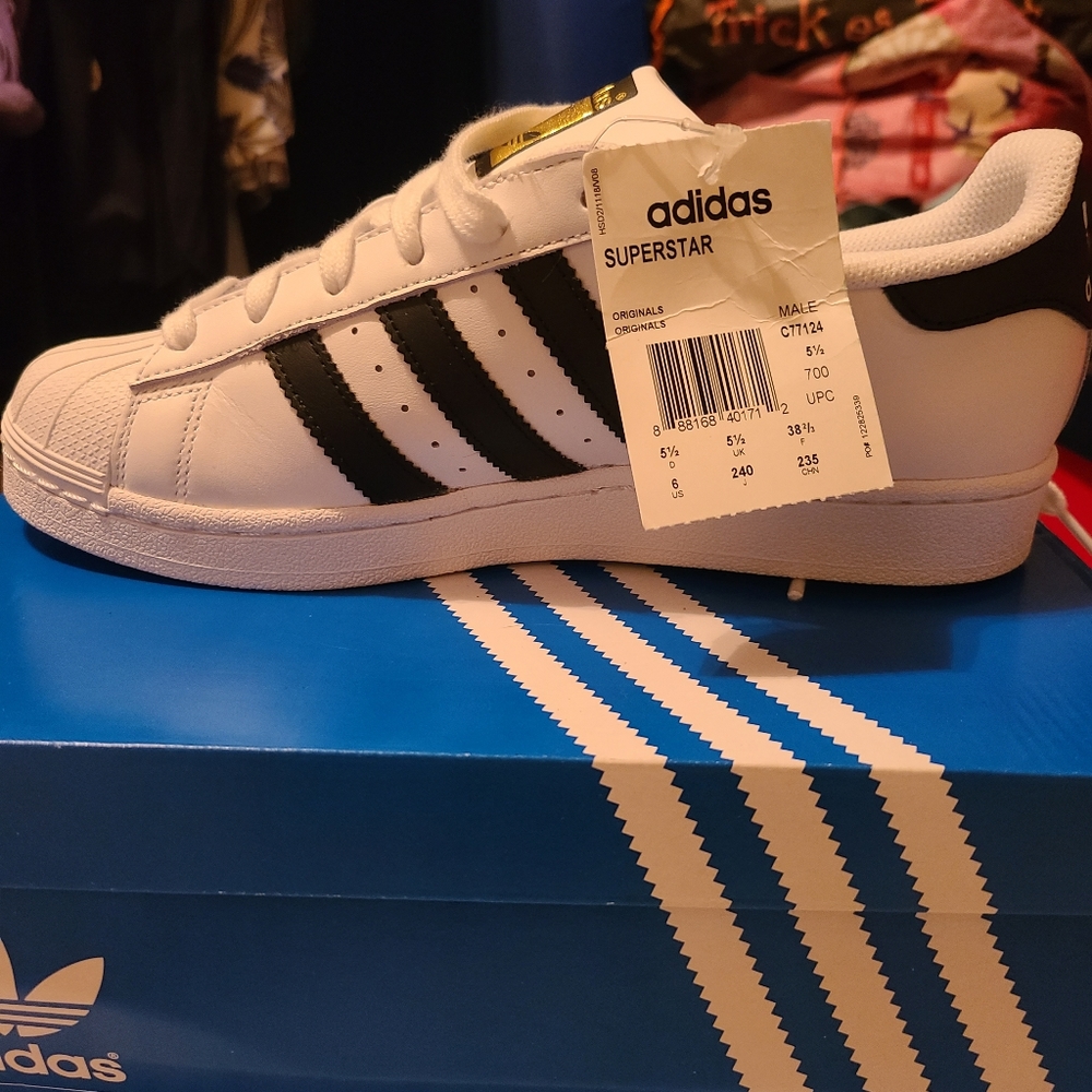 Adidas Superstar